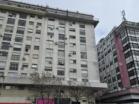 Departamento frente a Plaza Constitución