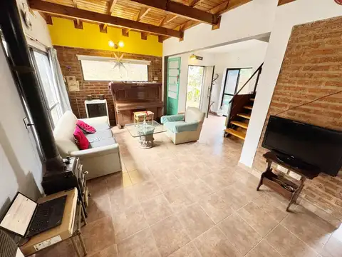 Casa con Pileta en Casuarinas 3