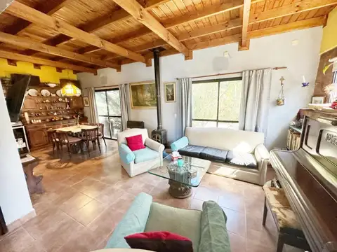 Casa con Pileta en Casuarinas