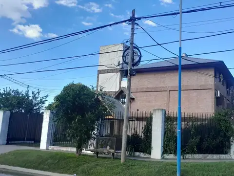 Departamento en Alquiler 1 Dormitorios + con cochera