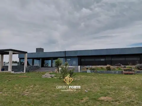 Casa venta Estacion del Carmen con escritura