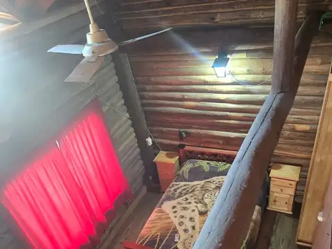 Venta – Casa tipo cabaña artesanal y rústica + GALPÓN INDUSTRIAL enorme – Terreno amplio – Gran potencial