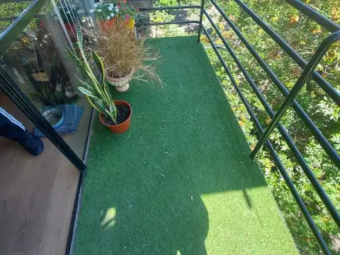 Venta Departamento  2 ambientes con Balcón y palier Privado