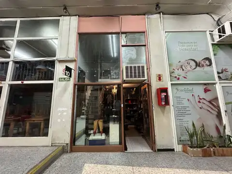 Suipacha 900