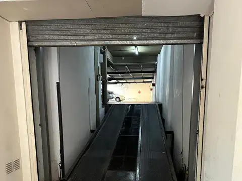 Cochera en VENTA - ZONA CENTRO