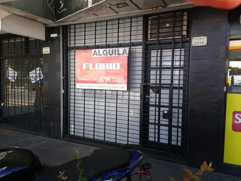 Local comercial en Olivos a metros de Ugarte