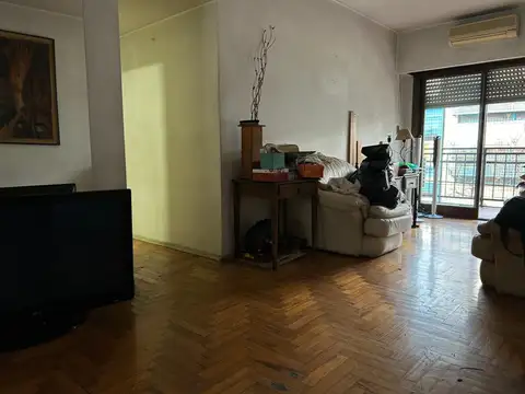 Avenida Juan De Garay 2400