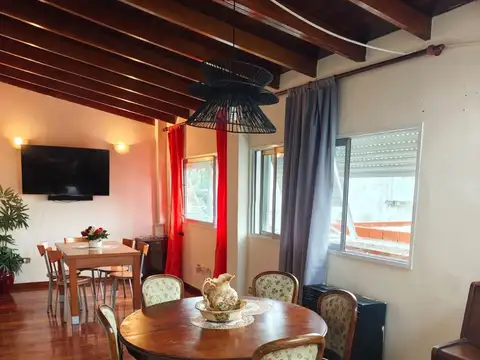 Depto Tipo Casa en Alquiler en Villa Devoto, USD 900