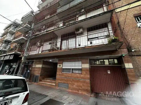 Alquiler Departamento 3 Ambientes con Cochera