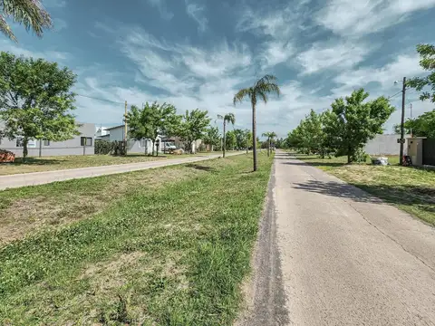 VENTA LOTE FUNES TOWN- 400 MT2