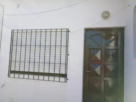 Depto Tipo Casa en Alquiler de 1 dormitorio