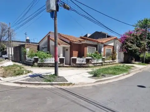 Sanchez de Bustamante al 2500 (Casa de 1 dormitorio + Lote de 120mts2)