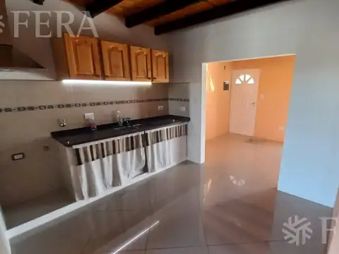 Depto Tipo Casa en Alquiler de 2 dormitorios