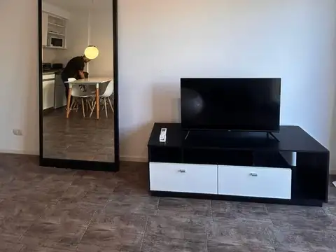 Departamento en Alquiler en Coghlan, $ 880.000