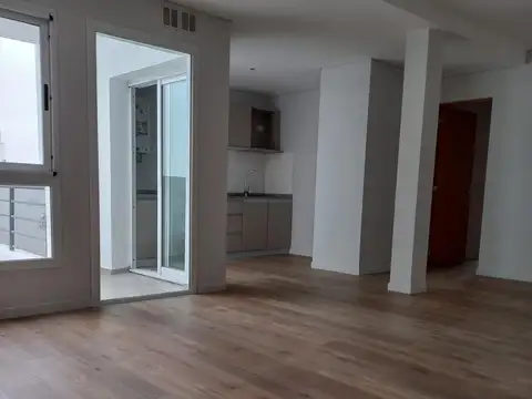 EN ALQUILER! DPTO 2 DORM. - CÉNTRICO
