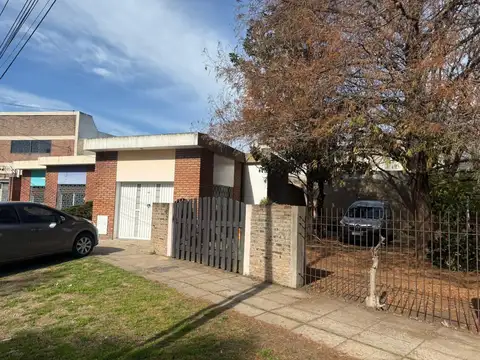 Casa en Alquiler en Ituzaingo, $ 1.800.000
