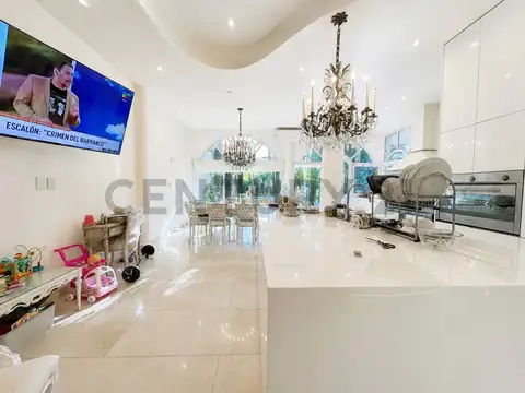 VENTA - PERMUTA CASA 4 AMB EN RAMOS MEJIA