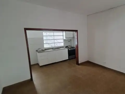 Depto Tipo Casa en Alquiler de 2 dormitorios