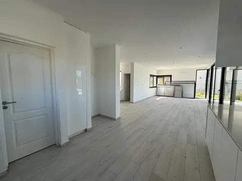 Casa en Venta al Este