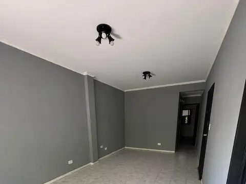 Av C Vidal 2600, Piso 4