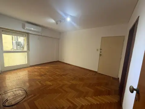 Segurola 1500, Piso 2