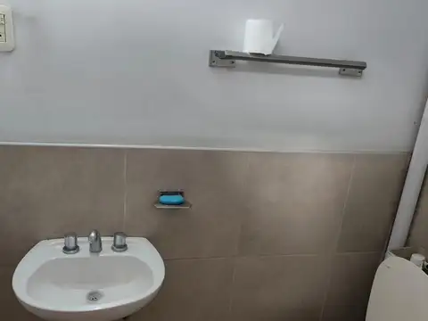 Galpon en Alquiler 32,50  mts Fondo