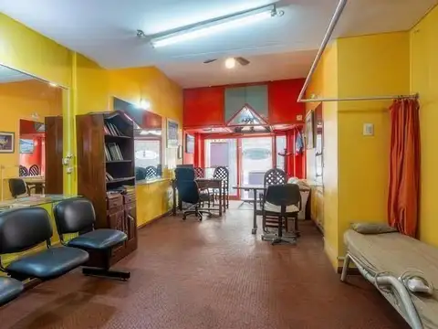 Local en Venta 40 años