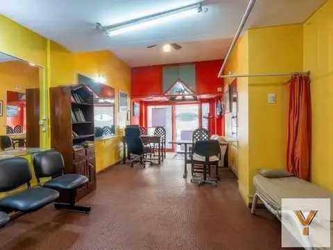 Local en Venta 40 años