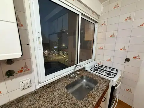 Alquiler en Floresta 3 ambientes con balcón corrido