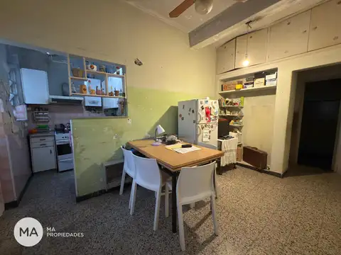 Galpón 84 m2   Casa - Ecuador 100 - Empalme - Rosario | Venta