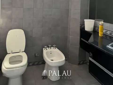 Excelente piso de oficinas de 263m2