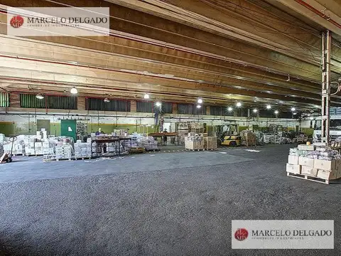 Galpón - Depósito de 9.100 m2  en  Barracas  - ALQUILER - Mixtura 3
