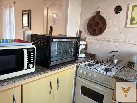 Depto Tipo Casa 3 ambientes con 2 baños