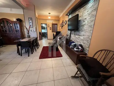 Depto Tipo Casa en Venta 15 años