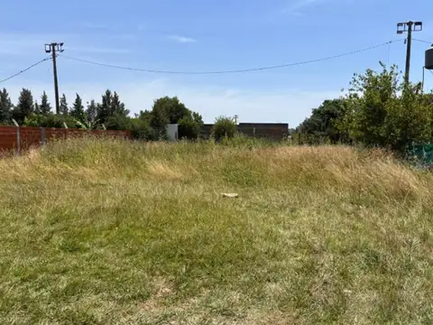 Terreno en Venta en Parada Robles, USD 37.000