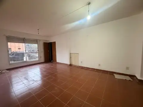Departamento en Alquiler en Santos Lugares, $ 450.000
