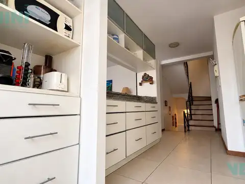 Departamento 5 ambientes con 2 baños