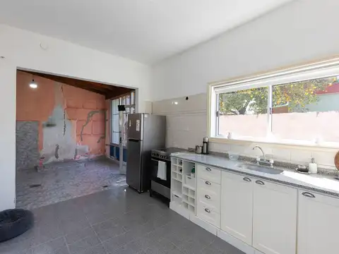 Casa 4 ambientes con 1 baño