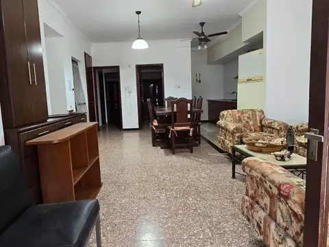 Departamento de 3 dormitorios, en alquiler