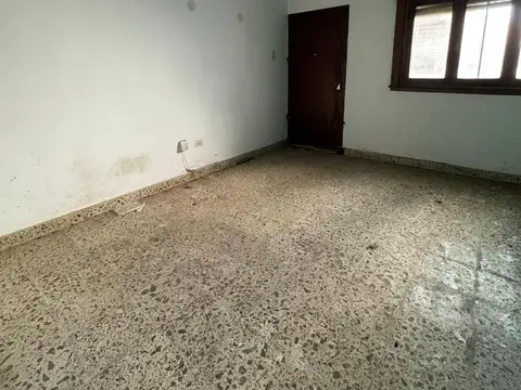 Casa en Venta en Rafael Calzada, USD 75.000
