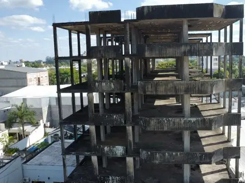 Edificio En construcción en Centro de Reconquista.