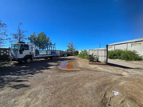 Galpón en Venta en Parque Industrial Liviano, Puerto Madryn