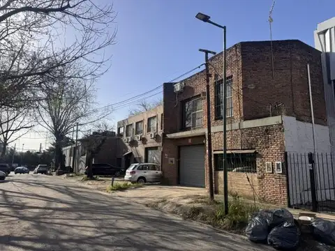 Depósito en venta y alquiler en Uruguay y Acceso