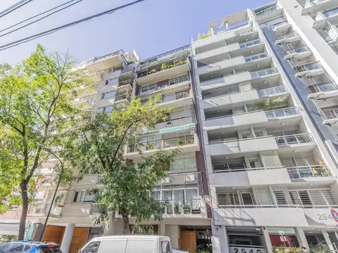 Venta Belgrano R Departamento Duplex 5 ambientes 4 dormitorios y dependencia opción cochera fija