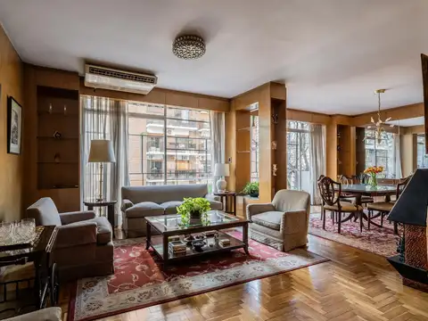 Departamento en Venta de 4 dormitorios