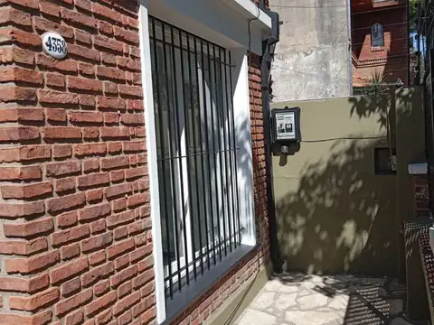 Depto Tipo Casa en Alquiler de 3 dormitorios