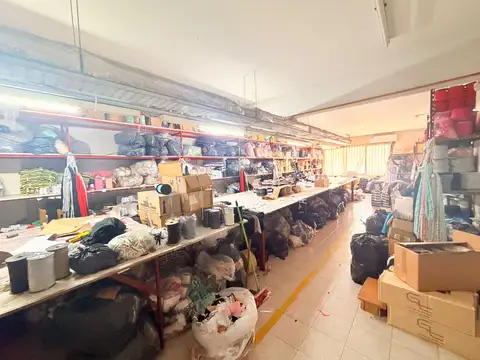 VENTA | Edificio Comercial en Excelente Zona, Flores CABA