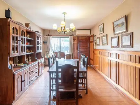 Constitución  al 1800 Ramos Mejia