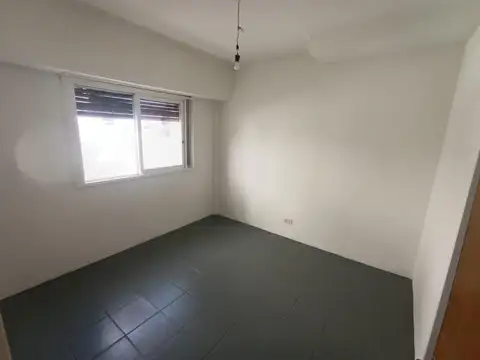 Av. Santa Fe  al 5073 piso 11