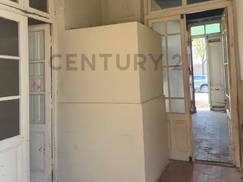 Ituzaingó 100, Piso 0
